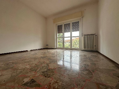 Foto Appartamento in via Gramsci, Oleggio in vendita