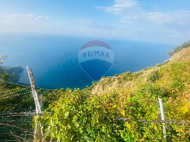 Foto Appartamento in VIA MONTELLO, Riomaggiore Volastra di 80 m² in vendita