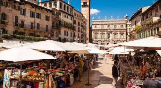 Foto Appartamento a Verona di 1200 m² con 5 locali in vendita