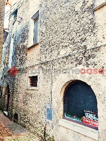 Foto Appartamento in Via Santa Maria 7, San Giorgio a Liri Centro di 140 m²