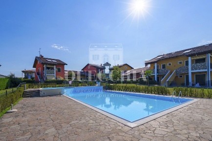 Foto Appartamento in Via Daniele Manin, Peschiera del Garda di 85 m²