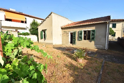 Foto Villa unifamiliare in via S Pellico 5, Rosignano Marittimo di 130 m²