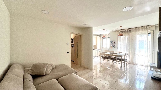 Foto Appartamento in Manin 1, Santa Maria di Sala Caltana di 100 m²