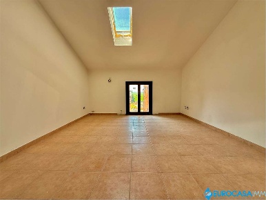 Foto Appartamento in Via Don Minzoni, Novi di Modena Centro di 101 m²