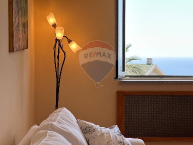 Foto Appartamento in Via grotte, Furci Siculo di 145 m² con 5 locali