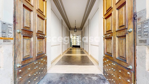 Foto Appartamento in Via Machiavelli, Roma Esquilino di 155 m² con 4 locali