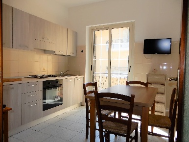 Foto Appartamento in viale Crotone, Catanzaro Catanzaro Lido di 90 m²