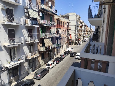 Foto Appartamento in Via Dante, Bari Libertà di 55 m² con 2 locali