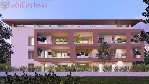 Foto Appartamento in via Gian Lorenzo Bernini, Monza Buonarroti di 124 m²