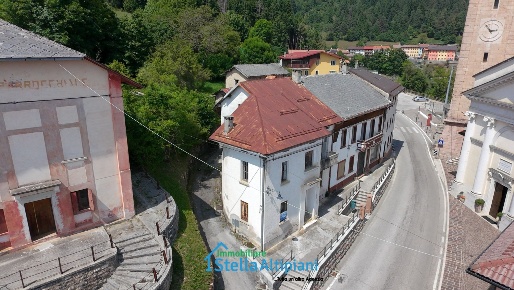 Foto Appartamento in strada Provinciale 78, Rotzo Centro di 186 m²