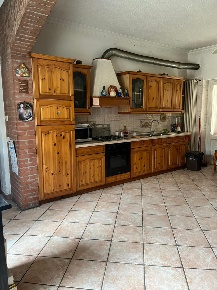 Foto Villa bifamiliare a Castelspina di 250 m² con 7 locali in vendita