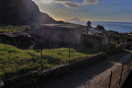 Foto Appartamento a Malfa di 75 m² con 2 locali in vendita