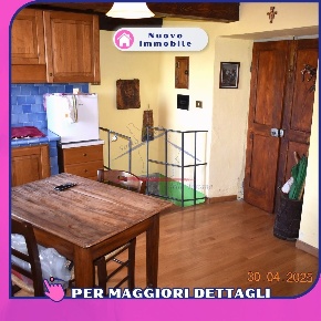 Foto Appartamento a Ortignano Raggiolo di 80 m² con 4 locali in affitto