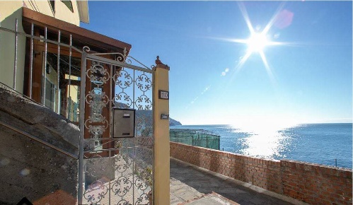 Foto Appartamento a Vernazza di 100 m² con 5 locali in vendita