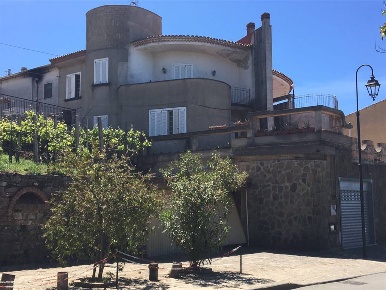 Foto Villa unifamiliare a San Mauro Cilento Casalsottano di 350 m²