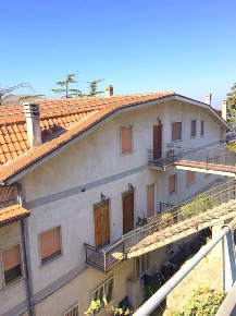 Foto Appartamento in Via Delle Cese, Falvaterra di 120 m² con 5 locali