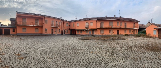 Foto Appartamento a Langosco Centro di 600 m² con 30 locali in vendita