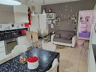 Foto Appartamento a Mergo Centro di 80 m² con 5 locali in vendita