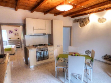 Foto Appartamento a Carrodano Carrodano Inferiore di 53 m² con 3 locali