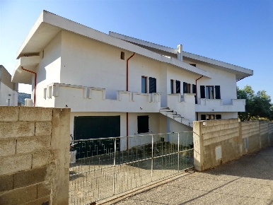 Foto Villa unifamiliare in VIA ARRUGA PREI MATTEU, Bauladu di 254 m²