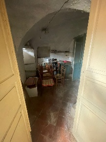 Foto Casa indipendente in via Roma, Chiusanico Centro di 160 m² in vendita