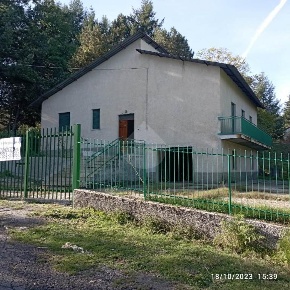 Foto Villa unifamiliare in Via delle due Fonti, Domanico di 198 m²