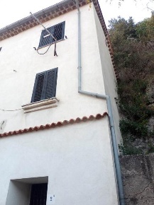 Foto Appartamento in Via Federici, Domanico Centro di 144 m² con 3 locali