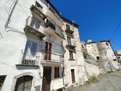 Foto Appartamento in VIA DEL FOSSATO, Castel del Monte di 45 m² in vendita