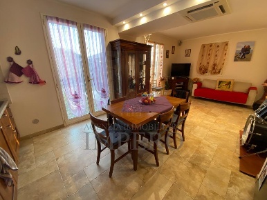 Foto Villa bifamiliare in Località Oria  104, Soldano di 180 m² in vendita