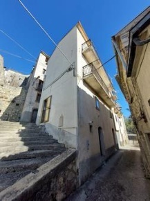 Foto Appartamento in VIA G.CESARE, Civitaluparella Centro di 150 m²