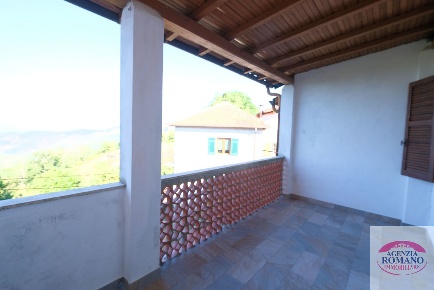 Foto Appartamento a Ponzone di 65 m² con 3 locali in vendita