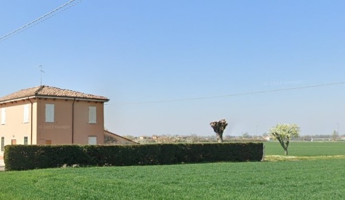 Foto Villa singola a Besenzone di 240 m² con 4 locali in vendita