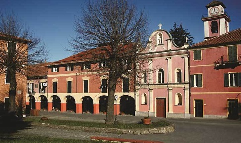 Foto Appartamento a Pontinvrea Centro di 75 m² con 4 locali in vendita