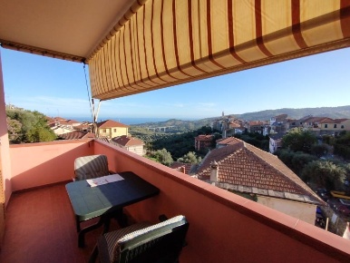 Foto Appartamento in Via Imperia, Civezza di 44 m² con 2 locali in vendita