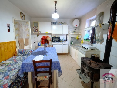 Foto Appartamento a Urbe Vara Inferiore di 144 m² con 7 locali in vendita