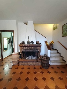 Foto Appartamento a Casola in Lunigiana di 150 m² con 7 locali in vendita