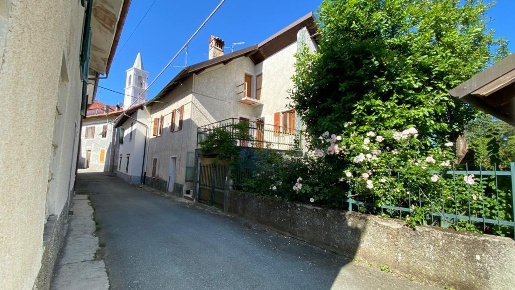 Foto Appartamento in Strada Veirera di Abasse 31, Ponzone di 150 m²
