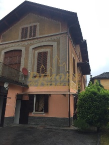 Foto Appartamento in via roma, Premeno Centro di 75 m² con 2 locali