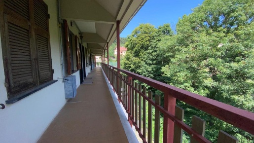 Foto Appartamento in SP40 71, Urbe Vara Superiore di 79 m² con 4 locali