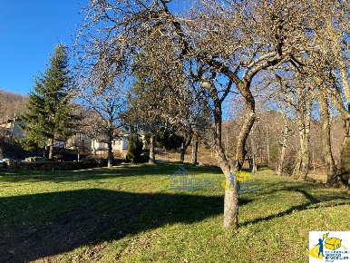 Foto Appartamento a Monchio delle Corti di 90 m² con 4 locali in vendita