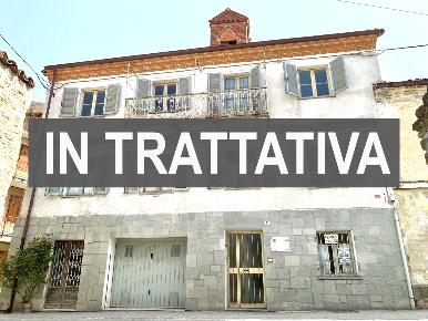 Foto Appartamento in Via Lorenzo Bruno 911, Murazzano Centro di 287 m²