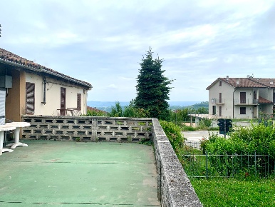 Foto Appartamento in Via Principale 26, Arguello di 157 m² con 7 locali