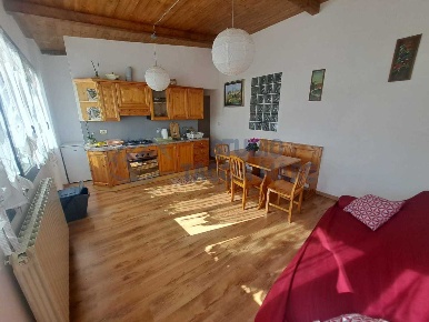 Foto Appartamento in Via IV Novembre, Molini di Triora Andagna di 85 m²