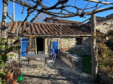 Foto Villa singola in Località Luscignano 18, Casola in Lunigiana di 52 m²