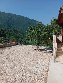 Foto Villa singola in Via Della Crocetta 6, Pereto di 110 m² con 4 locali