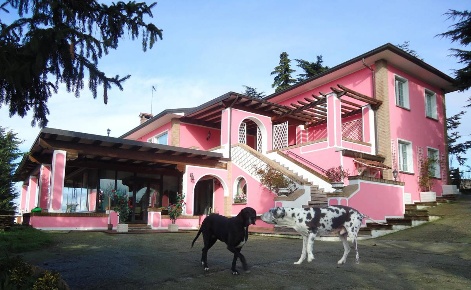 Foto Villa singola in Via Porri 3, Pietra de' Giorgi Centro di 400 m²