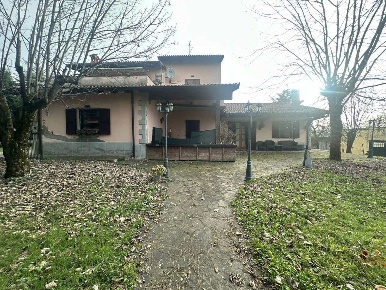 Foto Villa singola in Strada Grande 4, Volpara di 300 m² con 10 locali