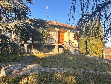 Foto Villa singola in Via fraz.Pieve 3, Rovescala Centro di 200 m²
