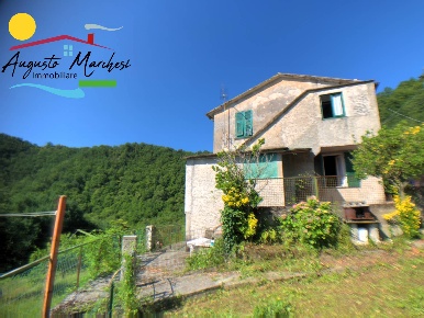 Foto Villa a schiera in Via Liteggia, Tribogna di 80 m² con 5 locali