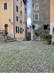 Foto Appartamento in centrale, Castel Vittorio di 60 m² con 3 locali